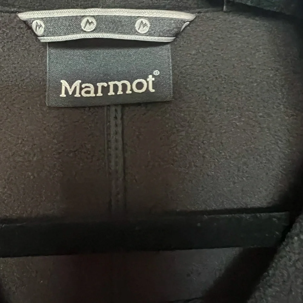 Marmot Men's Full Zip Jacket‎ Trango Softshell Red With Black Lining Size M